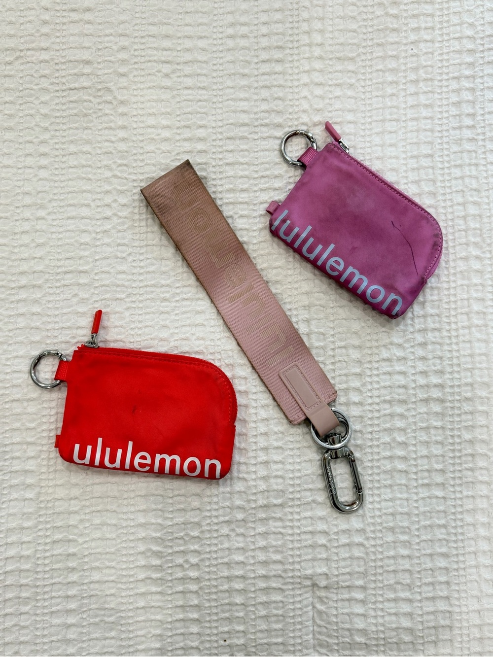 Lululemon Never Lost Keychain and Clippable Card Pouch Bundle!